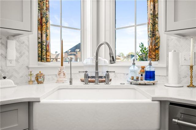 152 PECAN BAYOU Drive, Alexandria, LA 71303