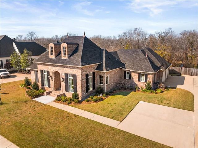 152 PECAN BAYOU Drive, Alexandria, LA 71303