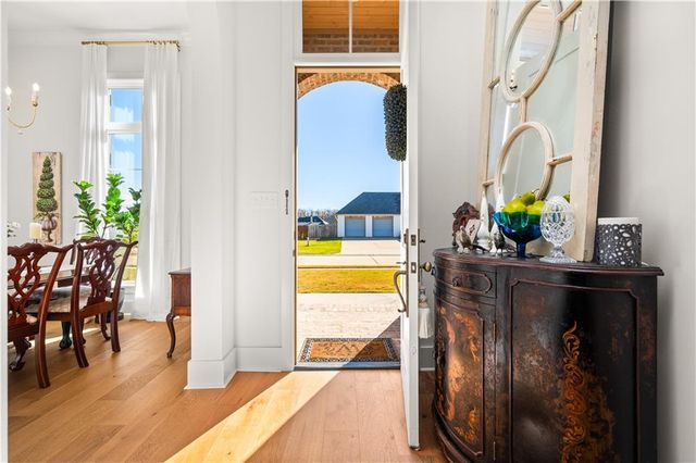 152 PECAN BAYOU Drive, Alexandria, LA 71303