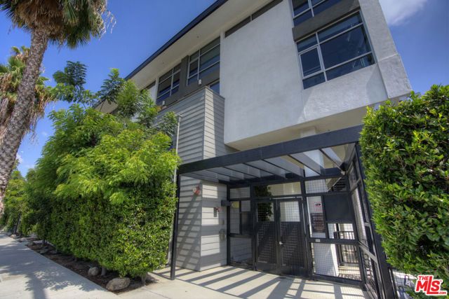 4111 W Sunset Boulevard 546, Los Angeles, CA 90029