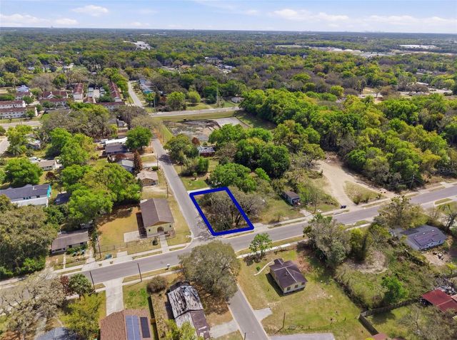 1301 S CENTRAL AVENUE, Apopka, FL 32703
