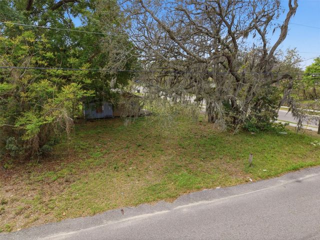 1301 S CENTRAL AVENUE, Apopka, FL 32703