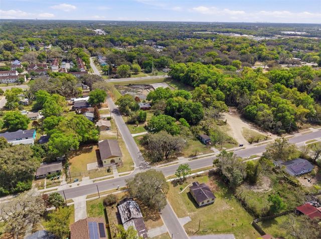 1301 S CENTRAL AVENUE, Apopka, FL 32703