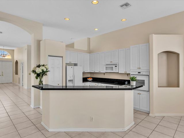 15299 Fiorenza Circle, Delray Beach, FL 33446