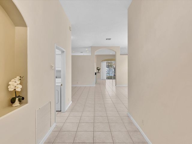 15299 Fiorenza Circle, Delray Beach, FL 33446