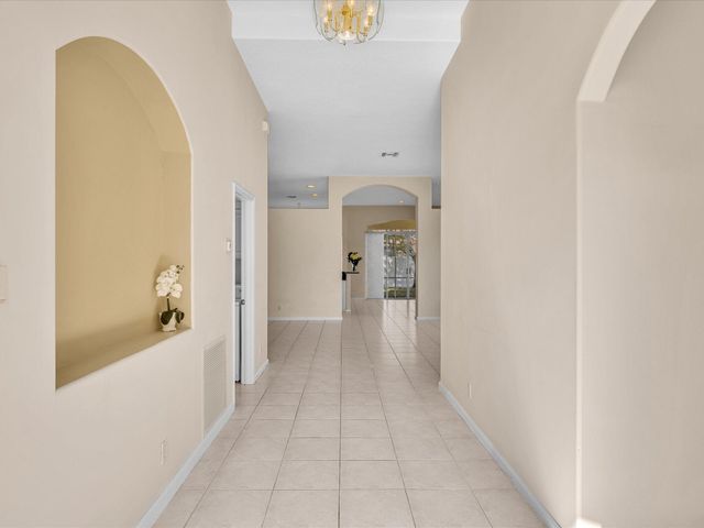 15299 Fiorenza Circle, Delray Beach, FL 33446