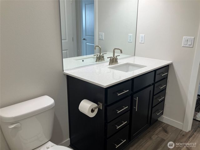 1784 Ashby Avenue NW, Poulsbo, WA 98370