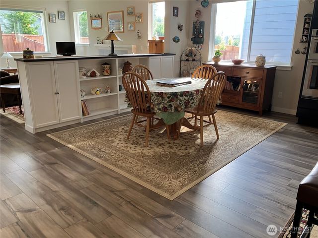 1784 Ashby Avenue NW, Poulsbo, WA 98370