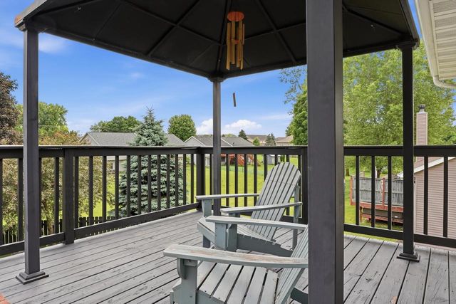 4383 Van Winkle Way, Deforest, WI 53532