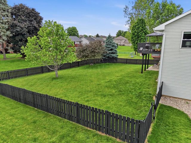 4383 Van Winkle Way, Deforest, WI 53532