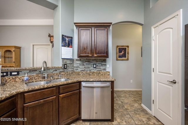 3562 Calle De Sierra, Las Cruces, NM 88012