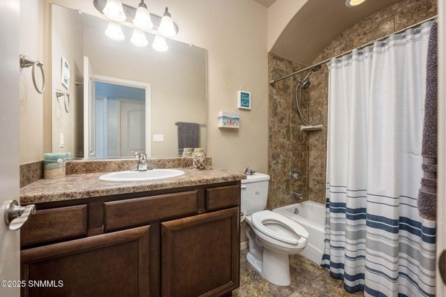 3562 Calle De Sierra, Las Cruces, NM 88012