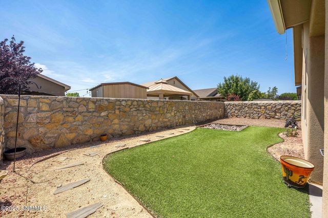 3562 Calle De Sierra, Las Cruces, NM 88012