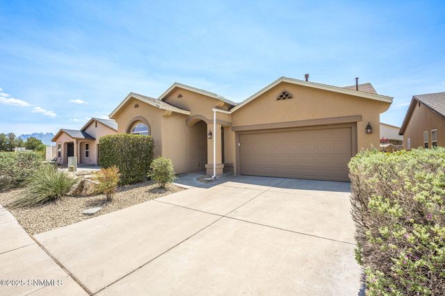 3562 Calle De Sierra, Las Cruces, NM 88012