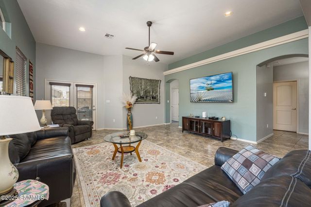 3562 Calle De Sierra, Las Cruces, NM 88012