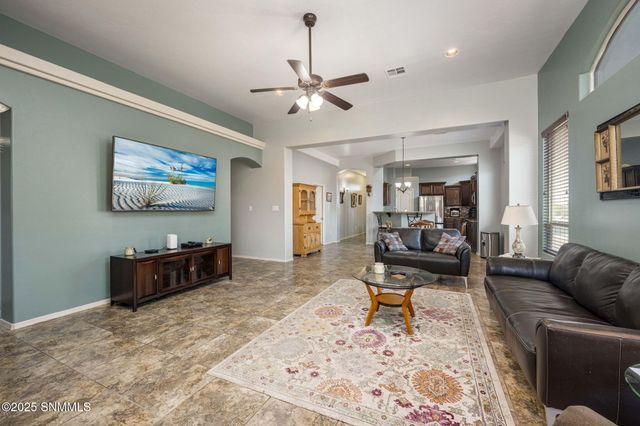 3562 Calle De Sierra, Las Cruces, NM 88012