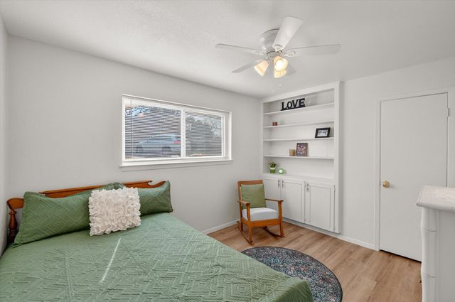 2125 Valleydale Drive, Arlington, TX 76013