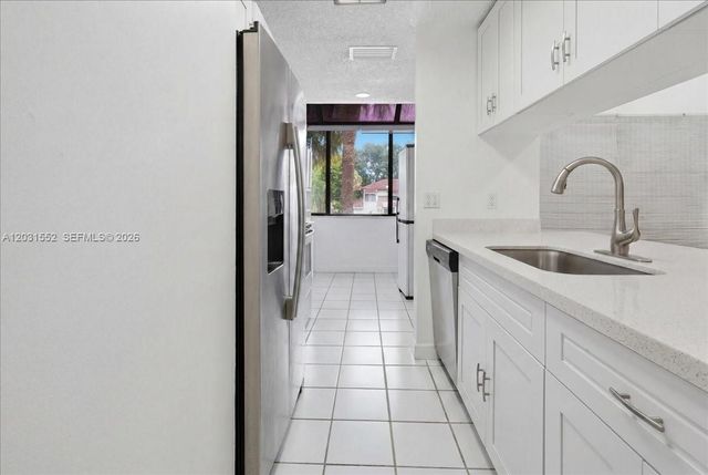 9839 SW 138th Avenue FA2R, Miami, FL 33186