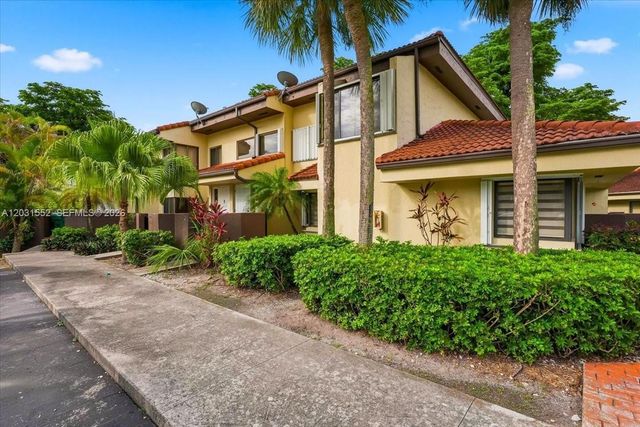 9839 SW 138th Avenue FA2R, Miami, FL 33186