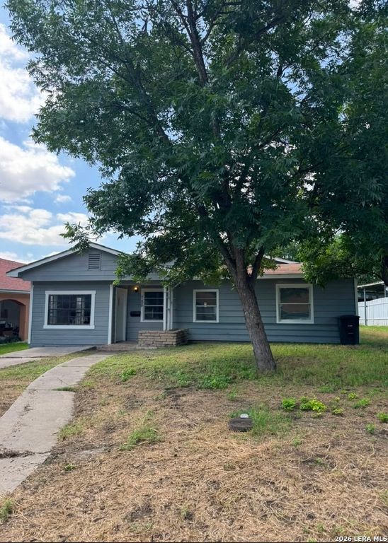 755 LINDA LOU DR, San Antonio, TX 78223