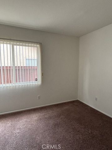 1066 Birch Lane, San Jacinto, CA 92582