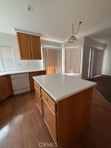 1066 Birch Lane, San Jacinto, CA 92582