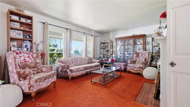 1106 Mar Les, Santa Ana, CA 92706