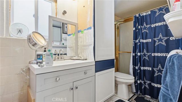 1106 Mar Les, Santa Ana, CA 92706