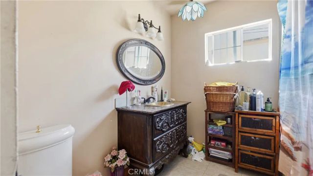1106 Mar Les, Santa Ana, CA 92706