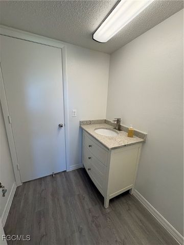 1724 Pine Valley DR 319, Fort Myers, FL 33907