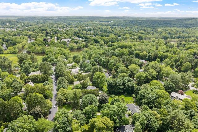 263 Elm St, Concord, MA 01742