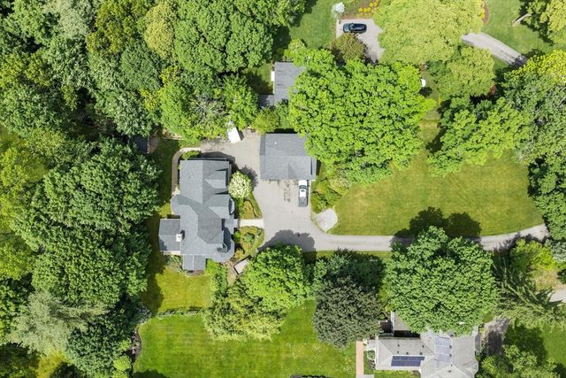 263 Elm St, Concord, MA 01742