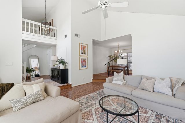 118 Cherrybark Dr, Little Rock, AR 72211