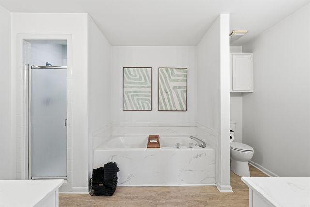 118 Cherrybark Dr, Little Rock, AR 72211