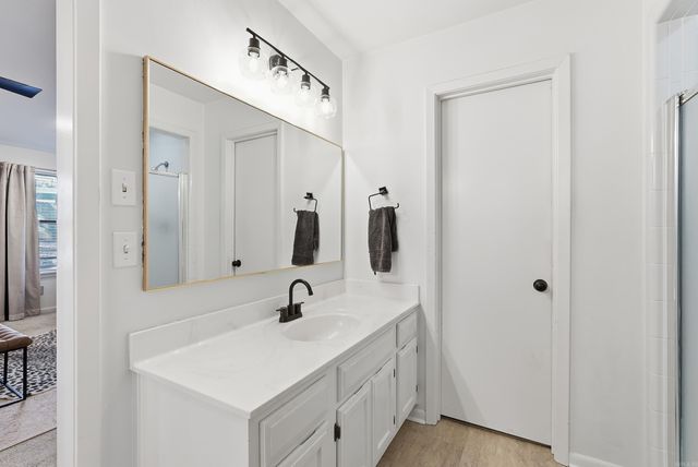 118 Cherrybark Dr, Little Rock, AR 72211