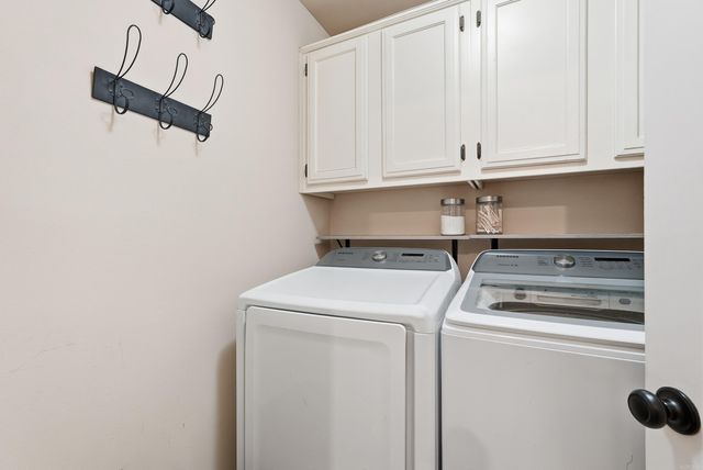 118 Cherrybark Dr, Little Rock, AR 72211