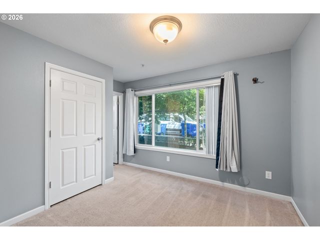 2607 Se 109TH Ave, Portland, OR 97266