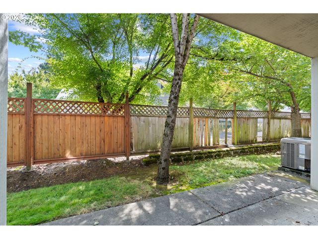 2607 Se 109TH Ave, Portland, OR 97266