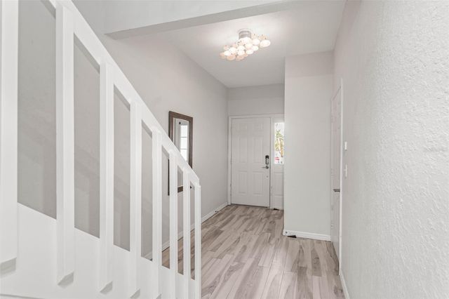 1109 PINELLAS BAYWAY S 102, St Petersburg, FL 33715