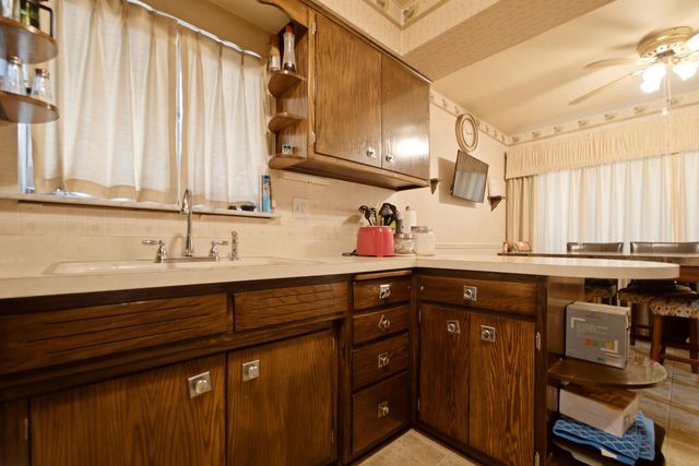 13227 S Escanaba Avenue, Chicago, IL 60633