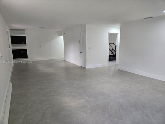 13100 NE 3rd Court 1, North Miami, FL 33161