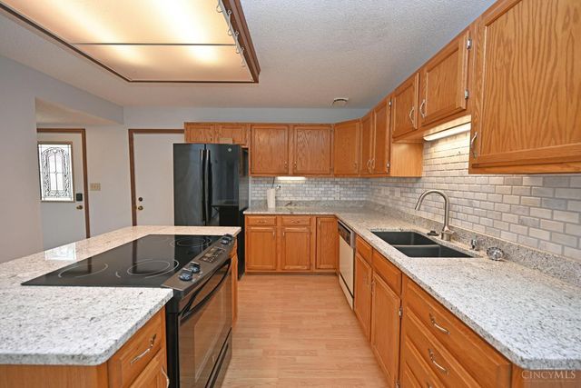 5 Springbok Drive, Fairfield, OH 45014