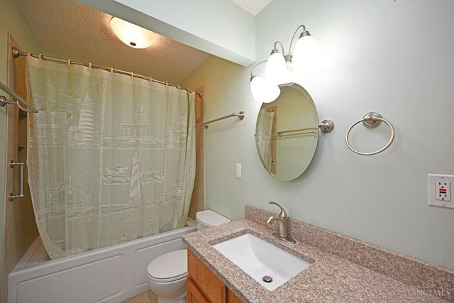 5 Springbok Drive, Fairfield, OH 45014