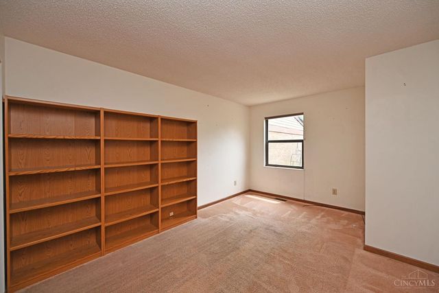 5 Springbok Drive, Fairfield, OH 45014