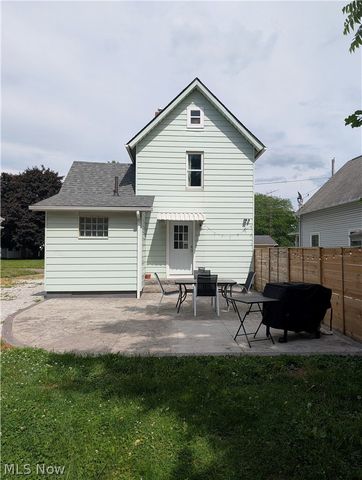 1633 Holland Court SW, Canton, OH 44706