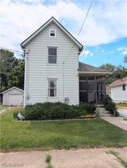 1633 Holland Court SW, Canton, OH 44706