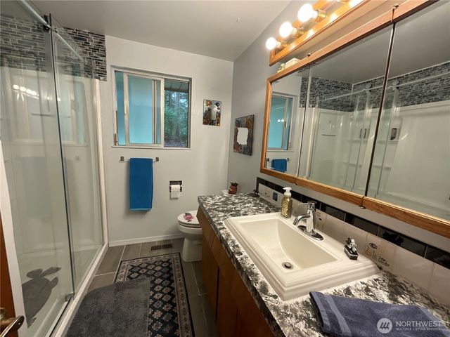 2757 Hunt Road, Oak Harbor, WA 98277