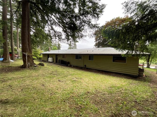 2757 Hunt Road, Oak Harbor, WA 98277