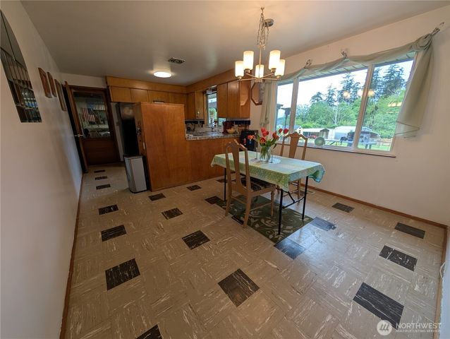 2757 Hunt Road, Oak Harbor, WA 98277