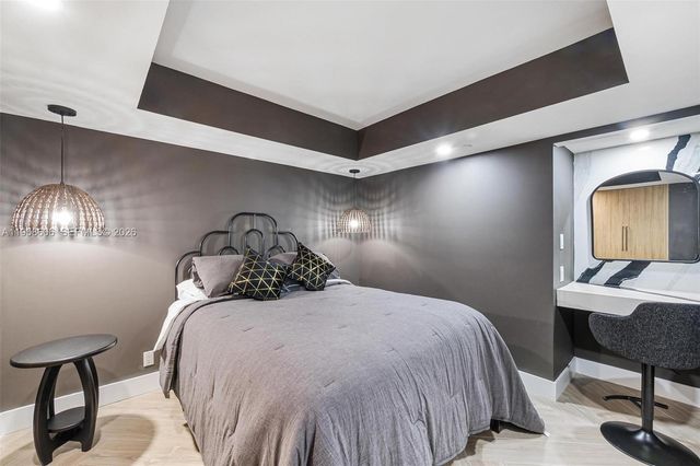 1717 N Bayshore Dr A-3755, Miami, FL 33132